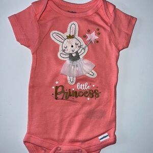 🛍Cute Little Girls Shirt Size 0-3 months 🛍